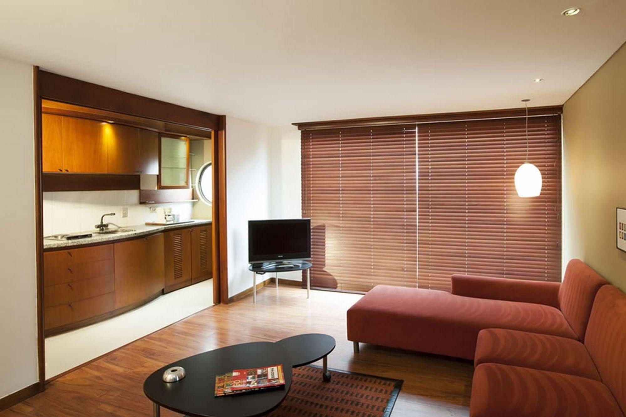 Hotel Lugano Suites Богота Экстерьер фото